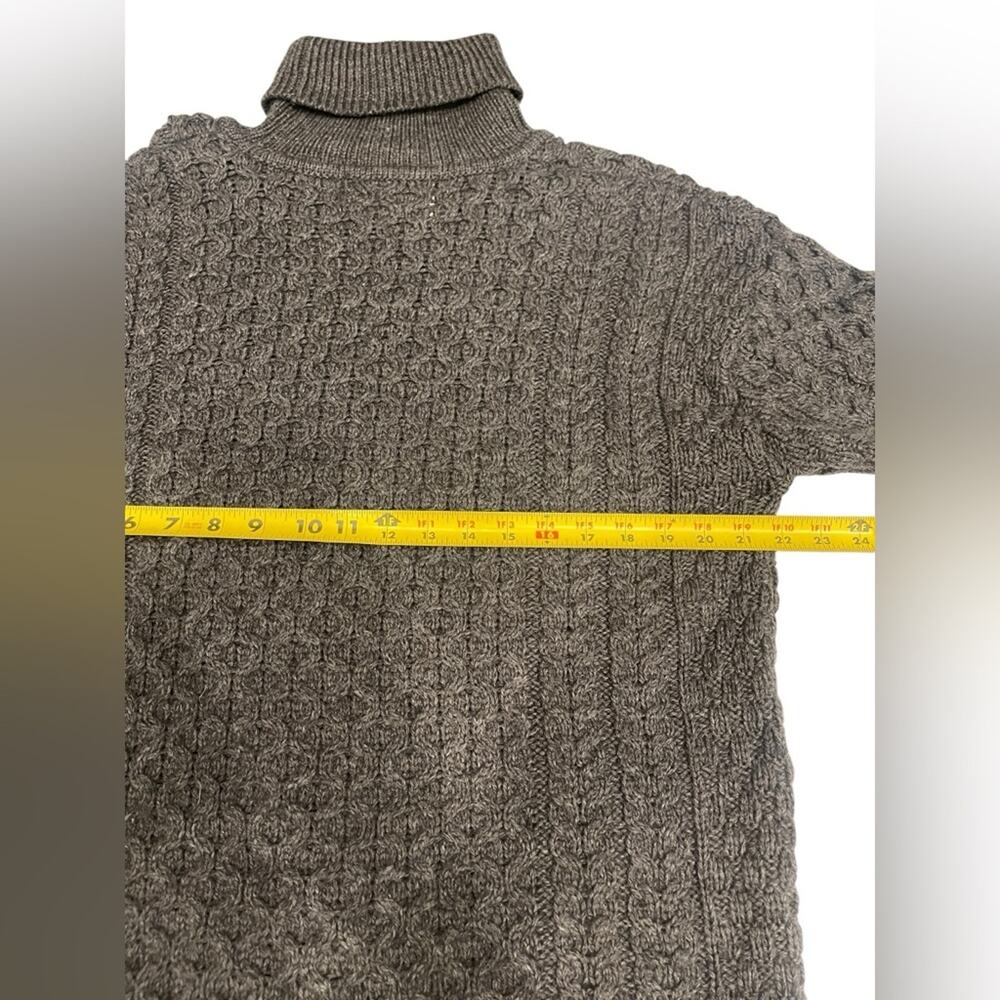 Aran Sweater Market Women's Cable Knit Turtleneck Sweater - Gray in size L - Picture 7 of 8